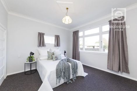 Photo of property in 42 Alfred Street, Roslyn, Palmerston North, 4414