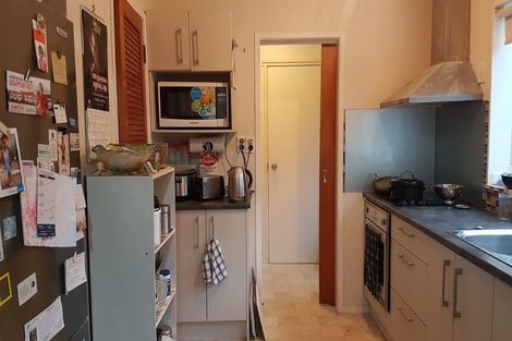 Photo of property in 62 Kohekohe Street, New Lynn, Auckland, 0600