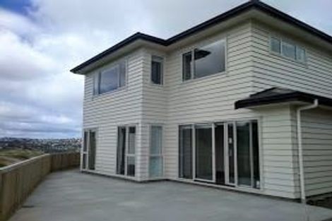 Photo of property in 134 Amesbury Drive, Churton Park, Wellington, 6037