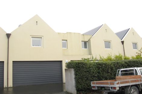 Photo of property in 93 Holly Road, St Albans, Christchurch, 8014