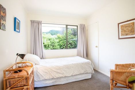 Photo of property in 28 Nyhane Drive, Ligar Bay, Takaka, 7183