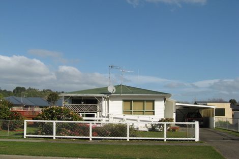 Photo of property in 11 Beach Street, Whakatane, 3120
