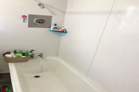 Photo of property in 198 Ngamotu Road, Spotswood, New Plymouth, 4310