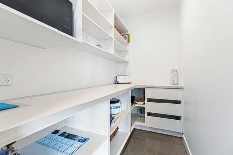 Photo of property in 38 Stratford Drive, Mount Pisa, Cromwell, 9383