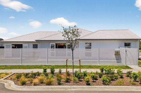 Photo of property in 2 Mohaka Street, Poraiti, 4112