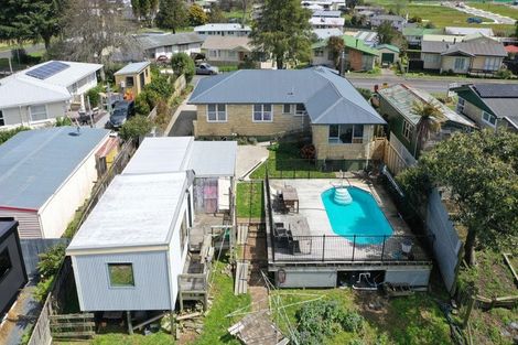 Photo of property in 39 Harris Street, Te Puke, 3119