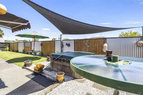 Photo of property in 99 Doncaster Drive, Papamoa Beach, Papamoa, 3118