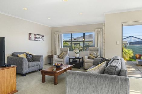 Photo of property in 153a Carrington Street, Lower Vogeltown, New Plymouth, 4310