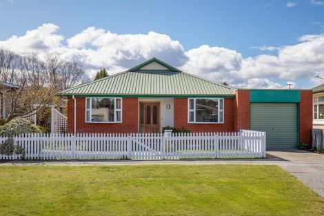 Photo of property in 1 Finlay Street, Alexandra, 9320