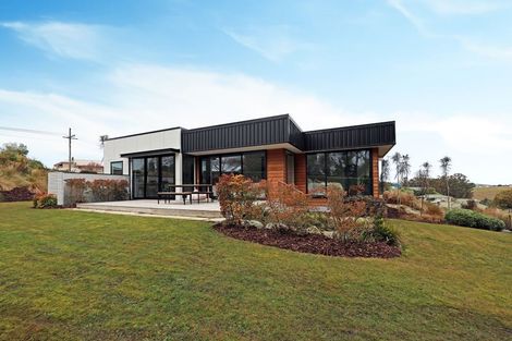 Photo of property in 66 Derwent Street, Oamaru North, Oamaru, 9400