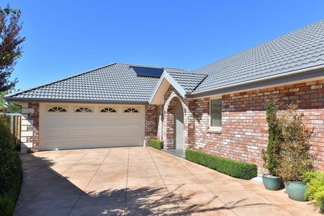 Photo of property in 15 Elm Drive, Rangiora, 7400