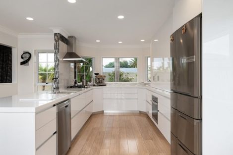 Photo of property in 28a Ngatai Road, Otumoetai, Tauranga, 3110