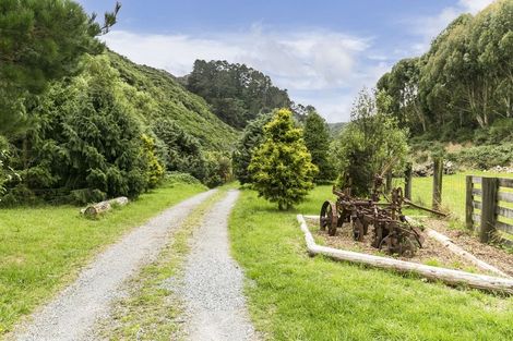 Photo of property in 287 South Karori Road, Karori, Wellington, 6012