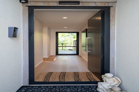 Photo of property in 33 Lakewood Lane, Cambridge, 3434