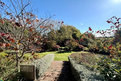 Photo of property in 21 Bidwell Place, Hillmorton, Christchurch, 8025