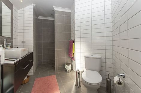 Photo of property in 25 Madison Street, Cambridge, 3434