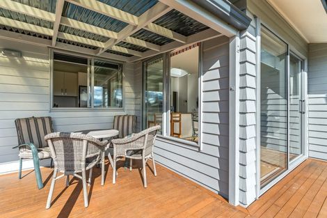 Photo of property in 3 Hartley Avenue, Carterton, 5713