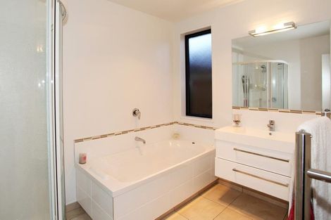 Photo of property in 43 Carradale Avenue, Broomfield, Christchurch, 8042