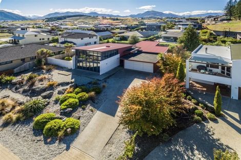 Photo of property in 45 Kings Drive, Wanaka, 9305