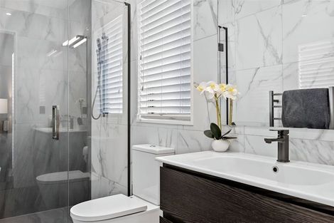 Photo of property in 30b Glandovey Road, Fendalton, Christchurch, 8052