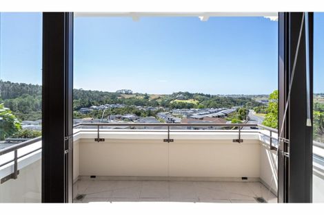 Photo of property in 140 Gills Road, Albany Heights, Auckland, 0632