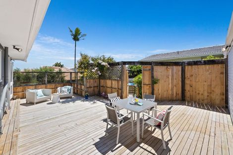 Photo of property in 5 Culver Terrace, Howick, Auckland, 2014
