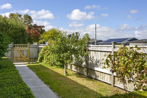 Photo of property in 2 Wheretia Street, Taupo, 3330