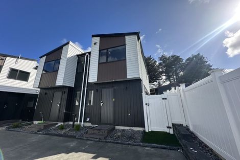 Photo of property in 17b Midgley Road, West Harbour, Auckland, 0618