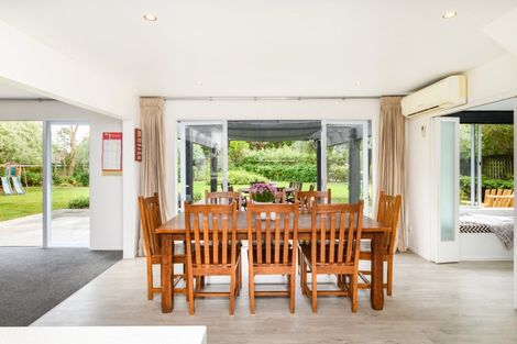 Photo of property in 212 Polson Hill Drive, Aokautere, Palmerston North, 4471