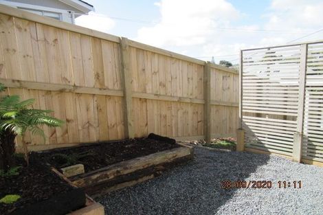 Photo of property in 5 Montana Avenue, Murrays Bay, Auckland, 0630