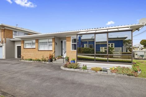 Photo of property in 1/5 Waimea Street, Westown, New Plymouth, 4310