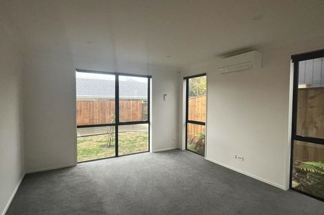 Photo of property in 6b Jern Place, Eastern Beach, Auckland, 2012
