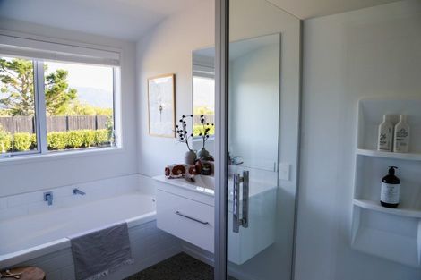 Photo of property in 72 Snodgrass Road, Westport, 7892