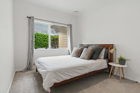 Photo of property in 312 Birdwood Road, Massey, Auckland, 0614