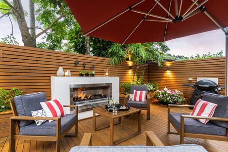 Photo of property in 1a Glen Road, Stanley Point, Auckland, 0624