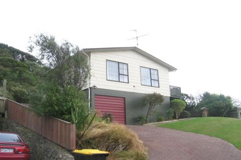 Photo of property in 20 Parkinson Close, Whitby, Porirua, 5024