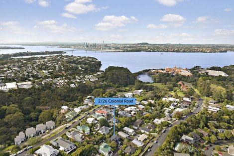 Photo of property in 2/26 Colonial Road, Birkenhead, Auckland, 0626