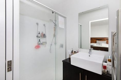 Photo of property in 9/182 Flat Bush School Road, Flat Bush, Auckland, 2019