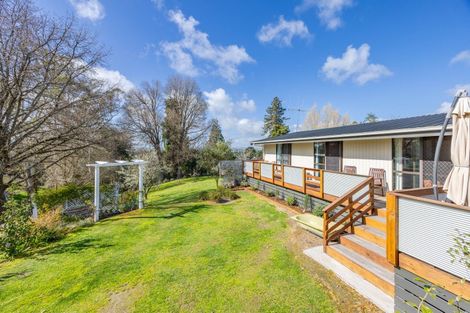 Photo of property in 21 Abbotsford Road, Waipawa, 4210
