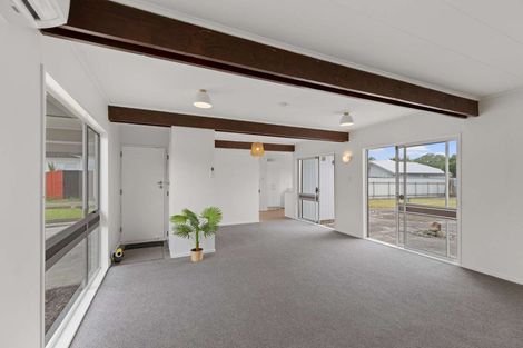 Photo of property in 139 Maxwells Line, Awapuni, Palmerston North, 4412