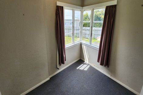 Photo of property in 56 Blake Street, Waitara, 4320