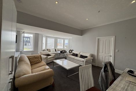 Photo of property in The Villas, 6/33 Hobson Street, Thorndon, Wellington, 6011