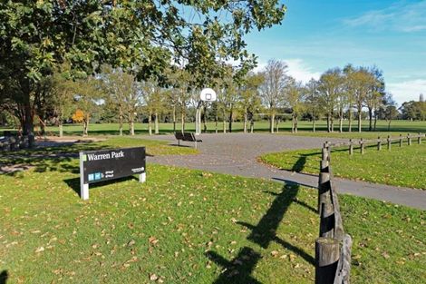 Photo of property in 23 Oakley Crescent, Hornby, Christchurch, 8042