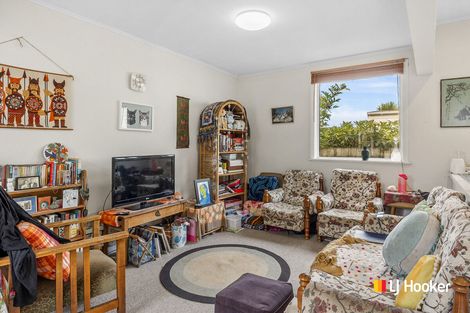 Photo of property in 23 Royal Crescent, Saint Kilda, Dunedin, 9012