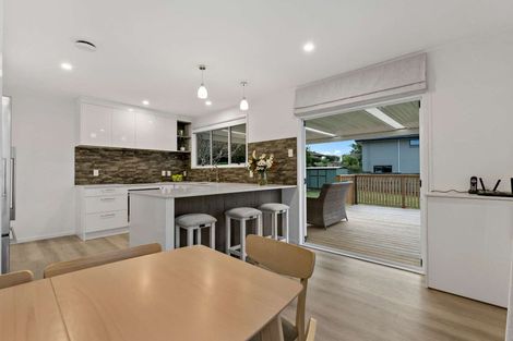 Photo of property in 10 Fratley Avenue, Farm Cove, Auckland, 2012