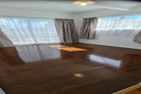 Photo of property in 26 Studfall Street, Pakuranga Heights, Auckland, 2010