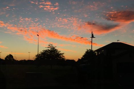 Photo of property in 18 Nottingham Drive, Hamilton East, Hamilton, 3216