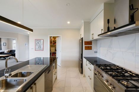 Photo of property in 13 Hehan Close, Cambridge, 3434