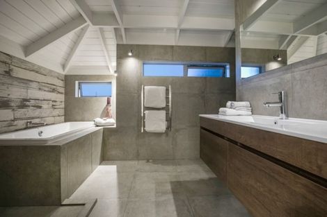 Photo of property in 91 Princes Street, Northcote Point, Auckland, 0627