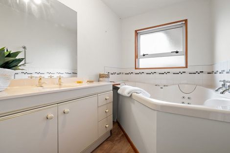 Photo of property in 27 Brodie Street, Ilam, Christchurch, 8041